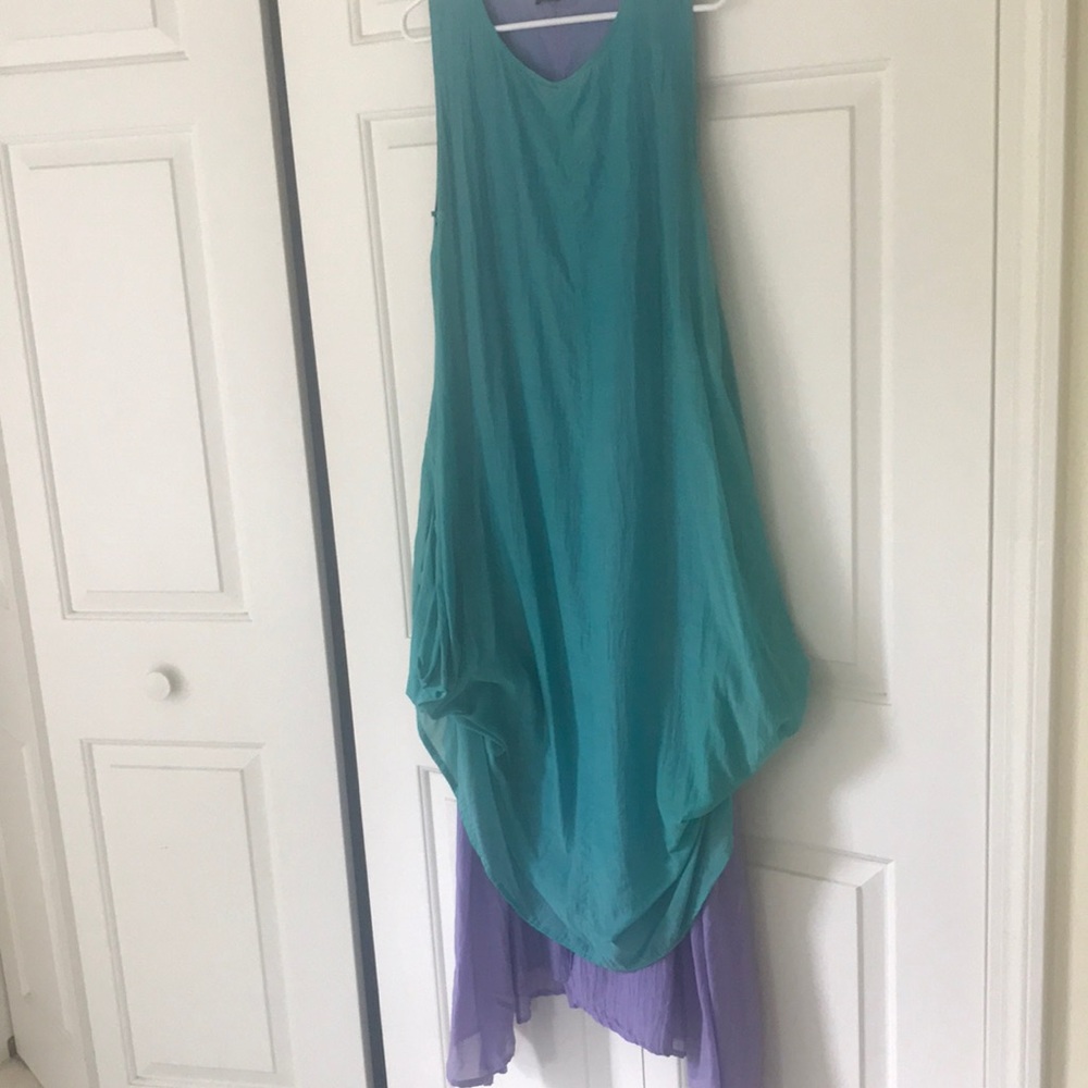 Lavender and aqua dress with flowing design in EUC